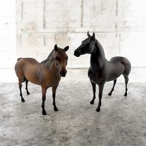 Breyer Horses Seabiscuit and War Admiral No. 750333 No Box 2003